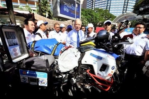 バイク愛好家5人が世界一周に挑戦 マレーシア クアラルンプールから Jbpress Japan Business Press