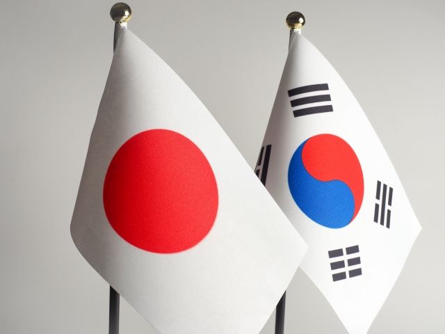 「通貨スワップ再開」「ホワイト国再指定」、危機の韓国に日本が供した防波堤 閉じられたパイプが次々“再開通”、文在寅政権の「負の遺産」一掃へ | JBpress (ジェイビープレス)