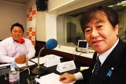 「マット安川のずばり勝負」ゲスト：原口一博／前田せいめい撮影