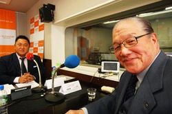 「マット安川のずばり勝負」ゲスト：藤木幸夫／前田せいめい撮影