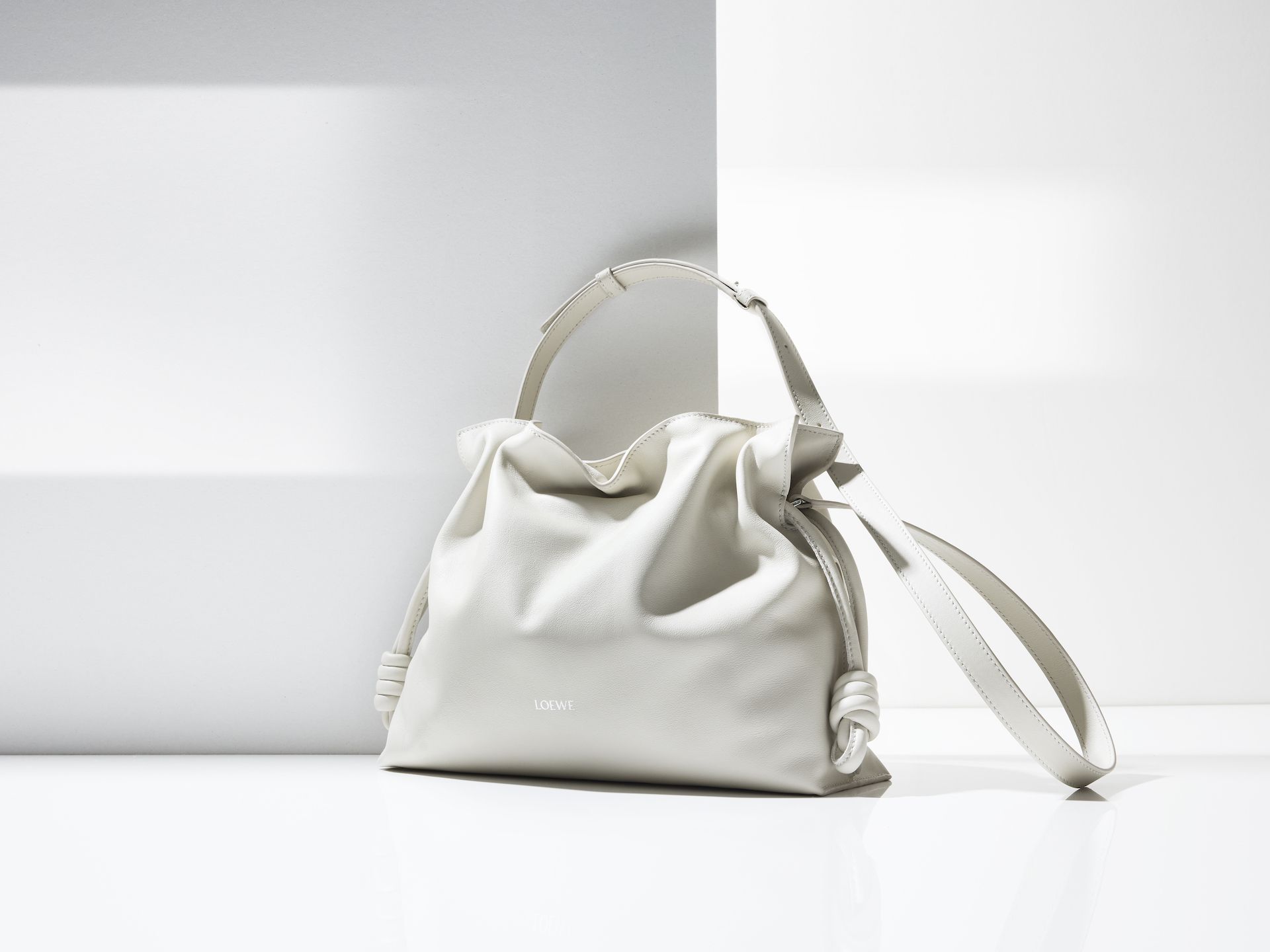 img_06e606fd9156347e1cdd3d3d12