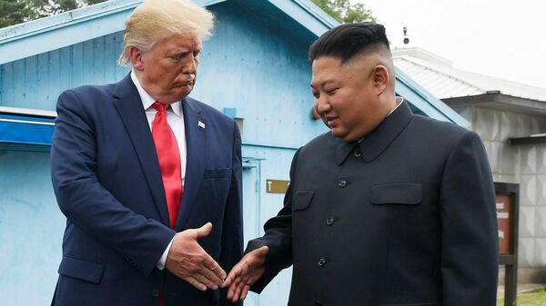 4度目の米朝首脳会談」に固執のトランプ氏、実現なら北の核保有黙認