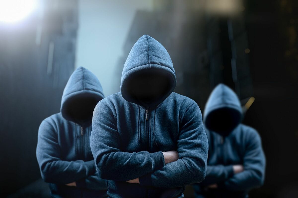 国内犯罪集団の「海外展開」、外国犯罪集団の「日本進出」、半グレ化した在日外国人不良グループが仲介する実態も(1/5) | JBpress  (ジェイビープレス)