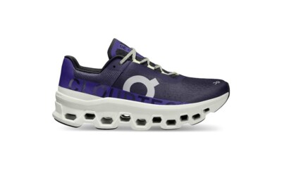 箱根駅伝ランナーを振り向かせたアシックスの「厚底シューズ」がさらに