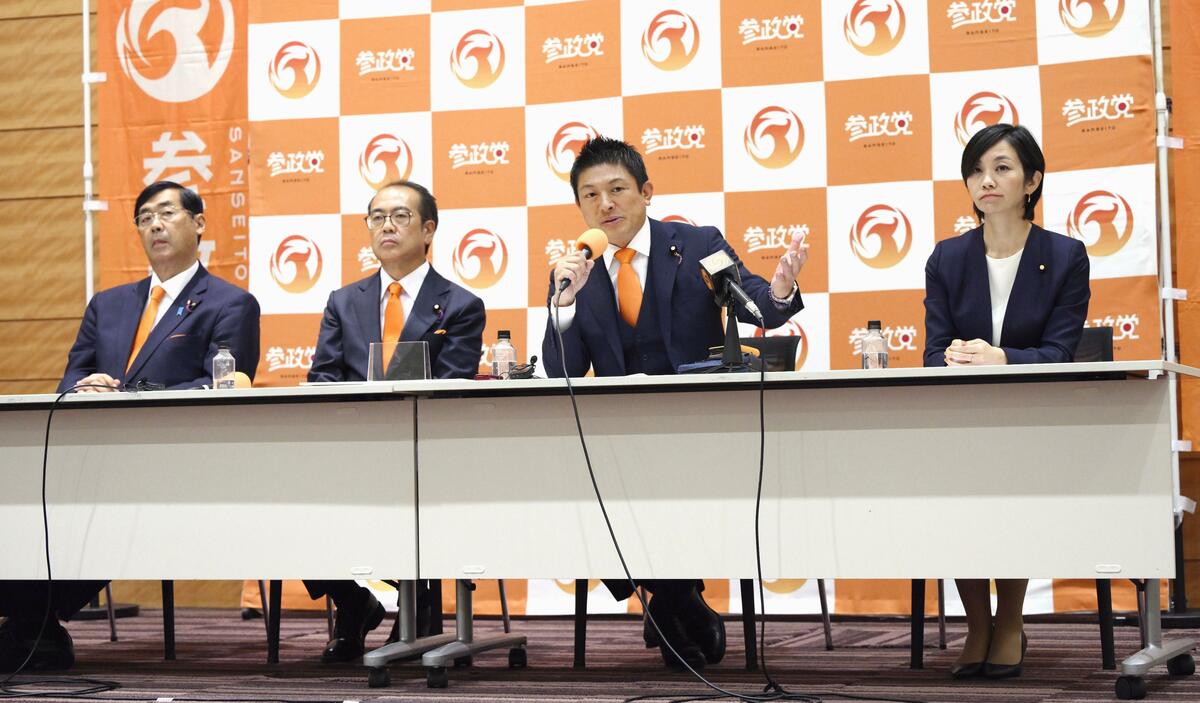 【與那覇潤が斬る参政党現象】「専門家は間違えない」という神話はすでに崩壊…戦後と震災後の反省を思い出せ 評論家・與那覇潤氏に聞く② | JBpress (ジェイビープレス)