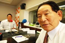 「マット安川のずばり勝負」ゲスト：田中慶秋／前田せいめい撮影