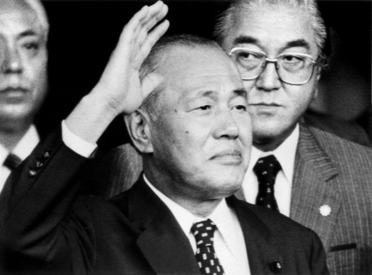 写真ギャラリー3枚め｜「戦後最大の疑獄」の渦中にあった田中角栄に三