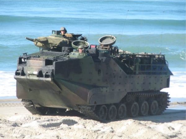 不可解極まりない「時代遅れのAAV-7」大量購入 日本技術の発展にも米海兵隊にもデメリットをもたらす(1/5) | JBpress (ジェイビープレス)