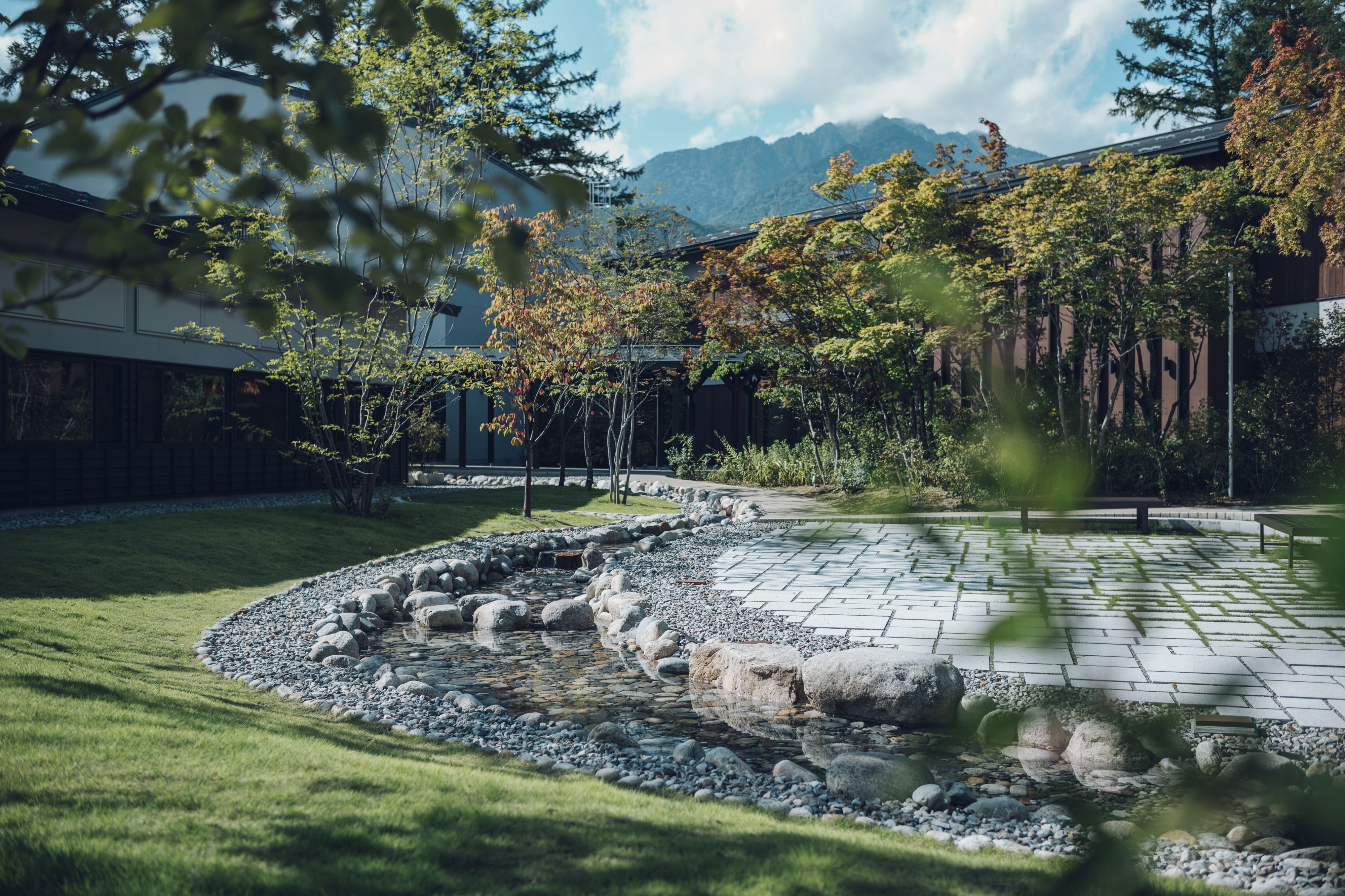 夏にこそ行きたい大町温泉郷、「信州の贅沢な田舎を体感する」なごみの