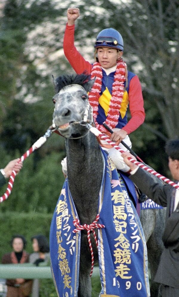 名馬伝説】日本最大の競馬ブームを牽引したオグリキャップ、公営競馬の刺客が魅せた、血統だけではわからない魅力 「あの日」の名馬伝説（4）(3/3) |  JBpress (ジェイビープレス)