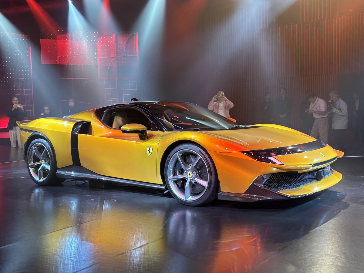 フェラーリ 伊フェラーリ、V8史上最強720馬力の「488 Pista」をジュネーブショーで