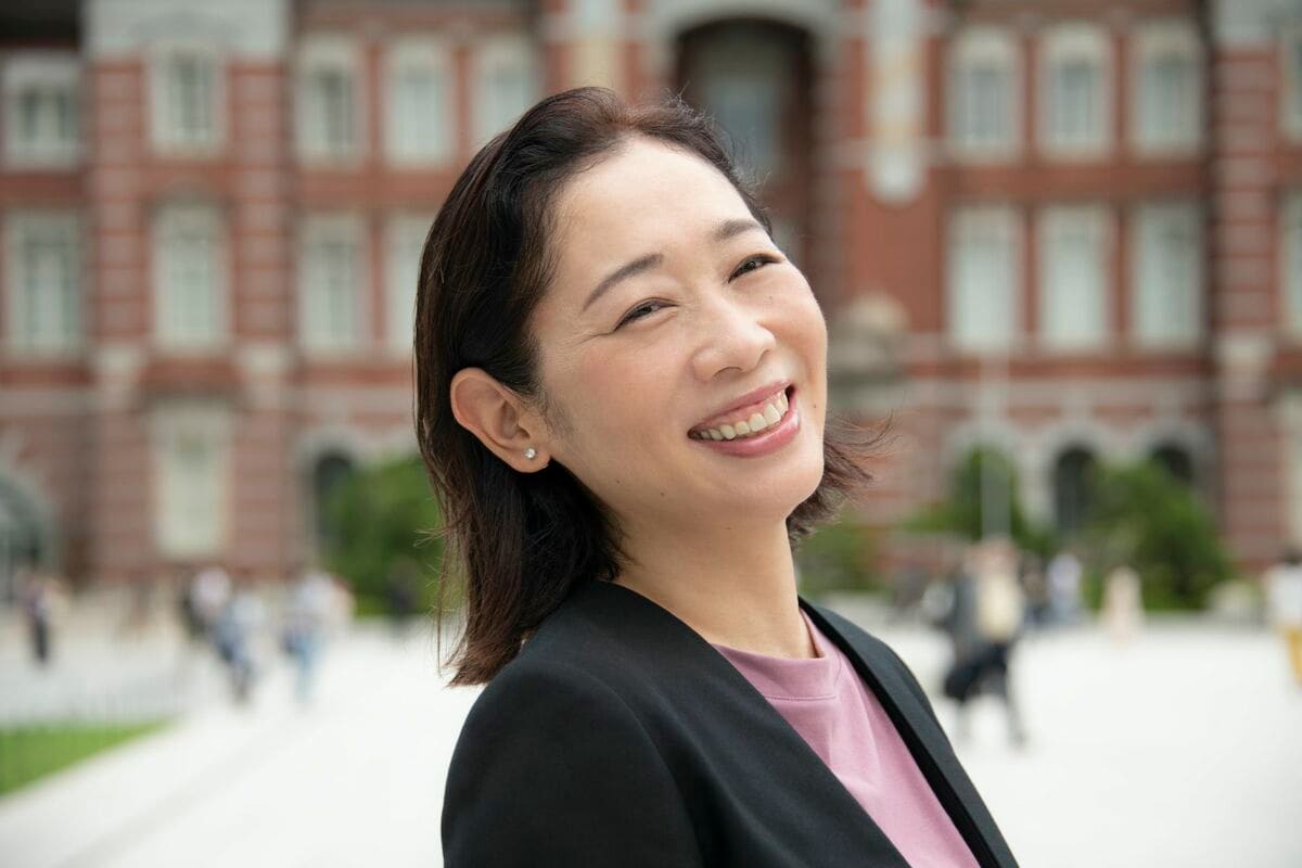 いかに選手の真意を伝えるか」スポーツの現場に欠かせない通訳の仕事と役割 フィギュアスケートを彩る人々（第53回）(1/2) | JBpress  (ジェイビープレス)