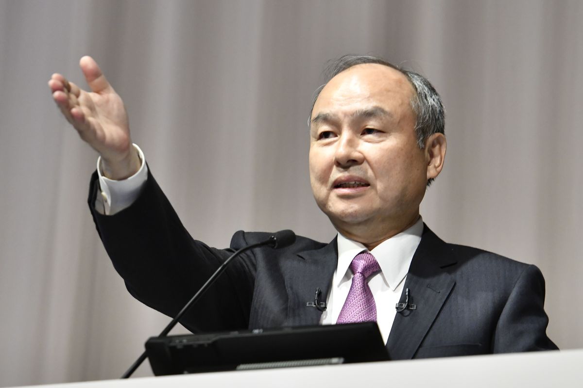 孫正義さんが所持していた世界に1つのネーム入りユニホームに