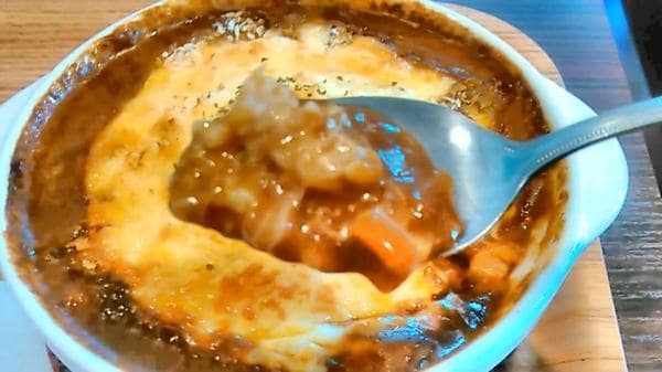 「門司港レトロ」で味わう”焼きカレー