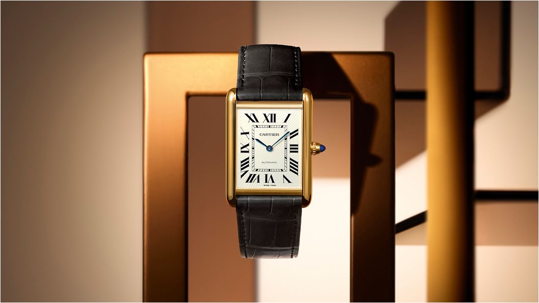 Cartier タンク 時計 戦車をモチーフにした斬新かつエレガントな腕時計 カルティエ『タンク