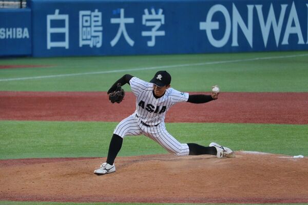 安井勇有心投手の投球フォーム