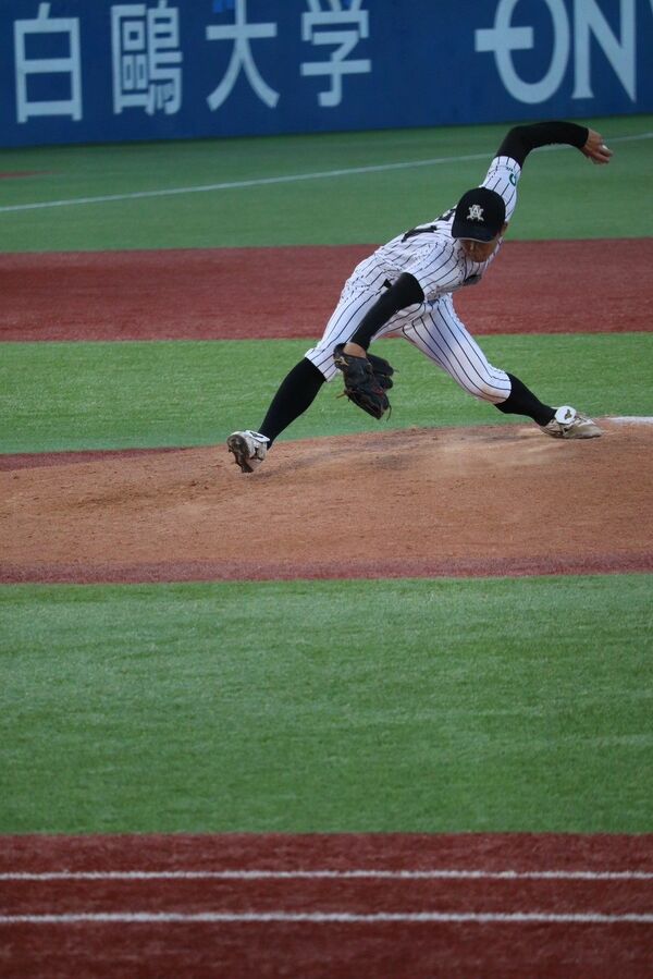 安井勇有心投手の投球フォーム