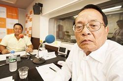 「マット安川のずばり勝負」ゲスト：平沢勝栄／前田せいめい撮影