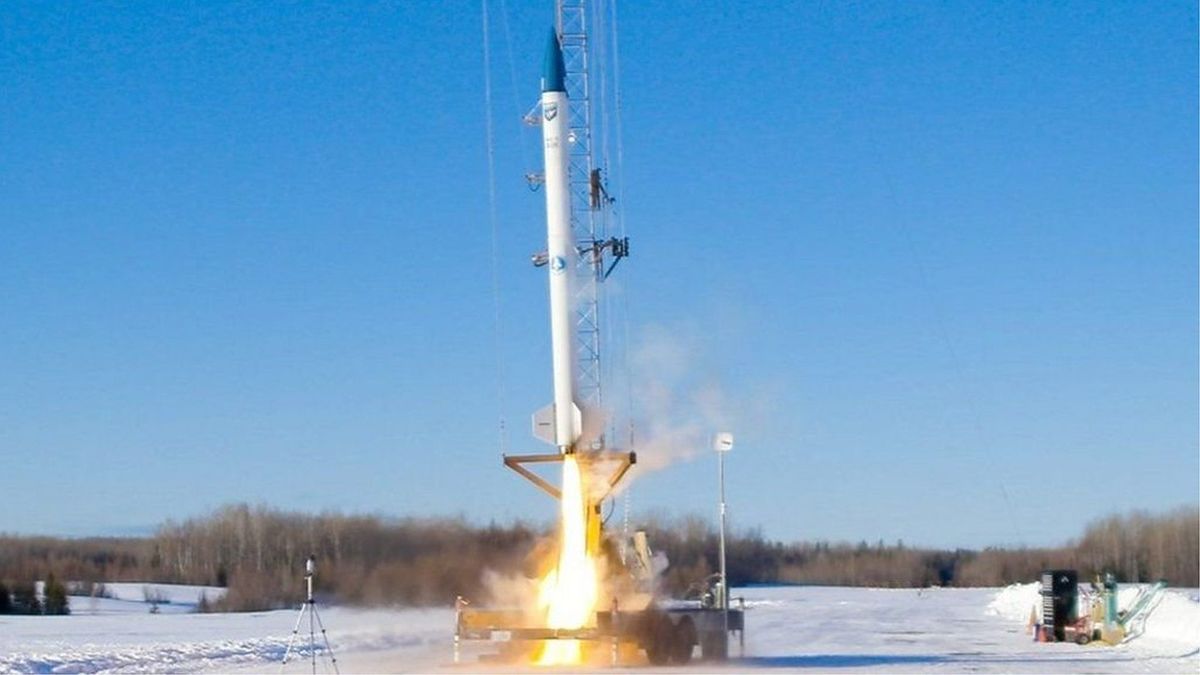 バイオ燃料の商業ロケット、初の打ち上げ　「宇宙へのウーバー目指す」