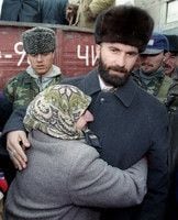 チェチェン独立派最強硬派シャミル・バサエフ氏、殺害される - ロシア