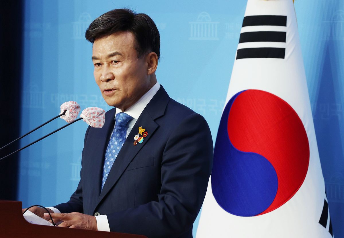 親日メディアにハメられた」失脚の韓国・反日派ドンが仰天釈明 もはや韓国社会も「反日無罪」が通用しない時代に(1/4) | JBpress  (ジェイビープレス)