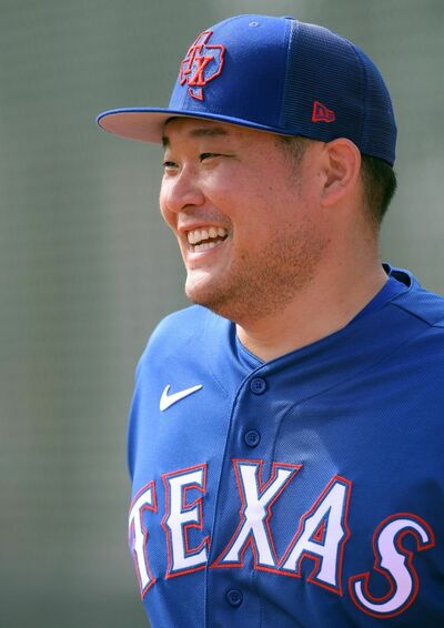 レンジャーズとマイナー契約を結んだ筒香嘉智（2023年3月6日、写真：時事通信社）