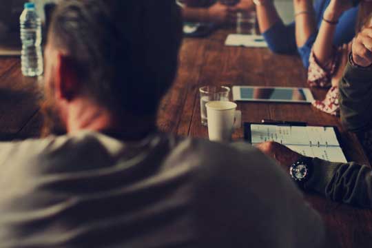 会議で座る位置