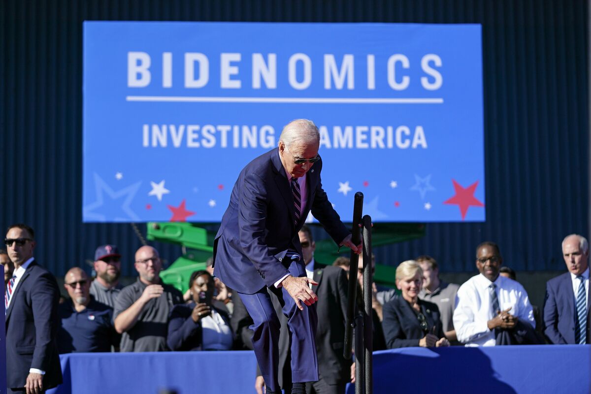 81歳バイデンを77歳トランプが寄生虫呼ばわり、米大統領選の危ない兆候