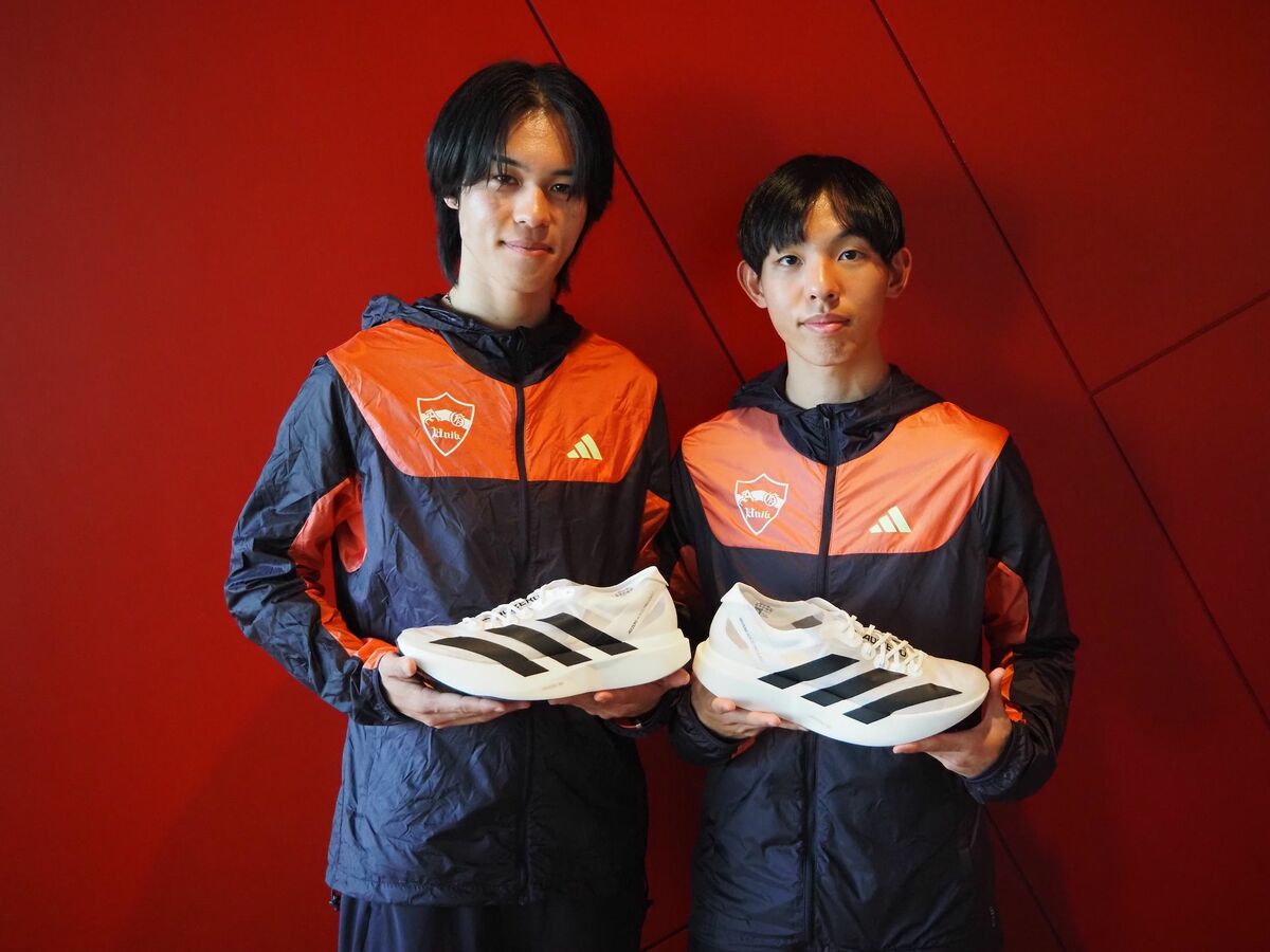 アディダススポーツサングラス 黒田朝日着用