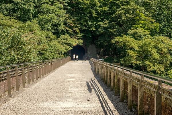 碓氷峠のめがね橋はなぜいまでも人を惹きつけるのか【キムタクドラマBelieveを土木視点で見る】(1/3) | JBpress (ジェイビープレス)