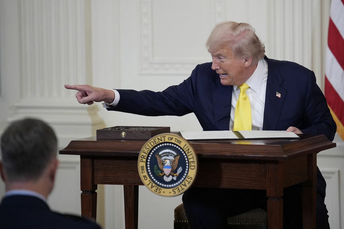 トランプ関税に勝者なし…回避は困難な「輸入半導体に100％の関税」、米国の半導体産業も巻き添えに 設計、前工程、後工程、組立がどの国で行われるか？ケースごとに関税がどうなるかを検証すると | JBpress (ジェイビープレス)