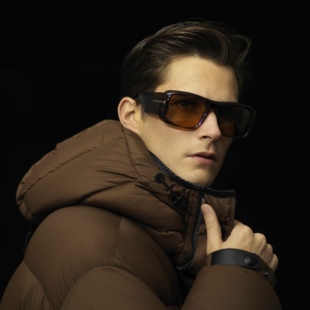 J6458美品トムフォード サイドアジャスターグレンプレイドカシミヤ混スラックス TOM FORD｜トム フォード LOOKBOOK 2019 Autumn and Winter | JBpress