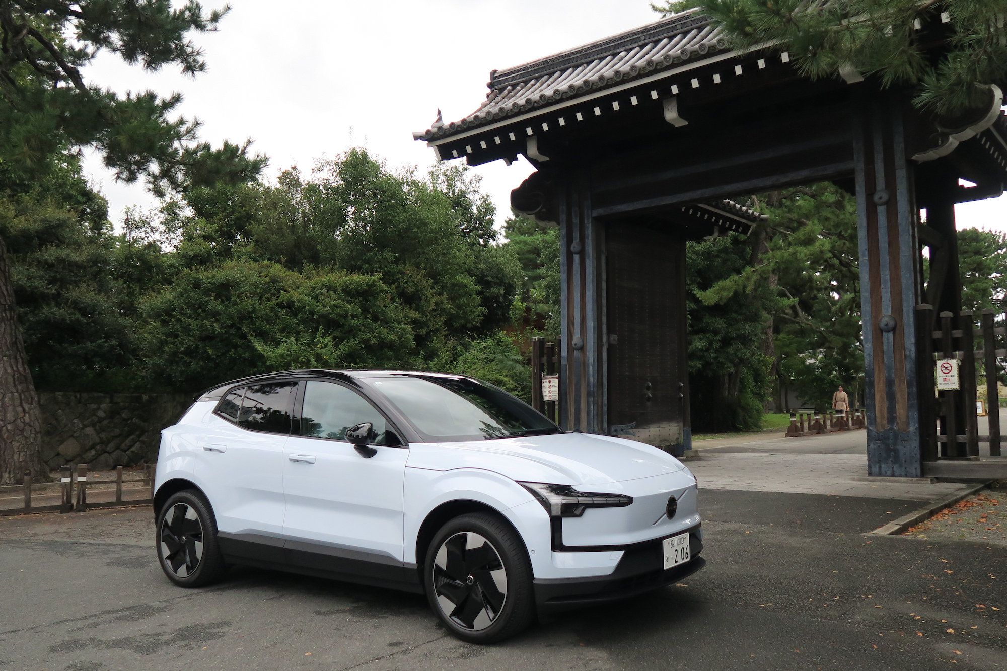 ボルボのEV「EX30」はカスタマーを分断する クルマの最前衛が見事に