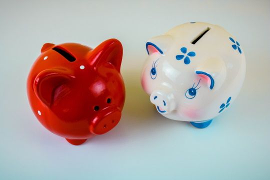 2つの貯金箱