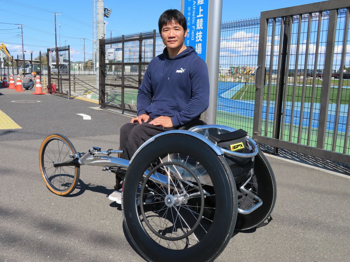 誰よりも安い道具」で記録更新！パリに挑む日本のパラ陸上トップ選手が