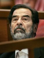 イラク検察、フセイン元大統領に死刑を求刑 - イラク