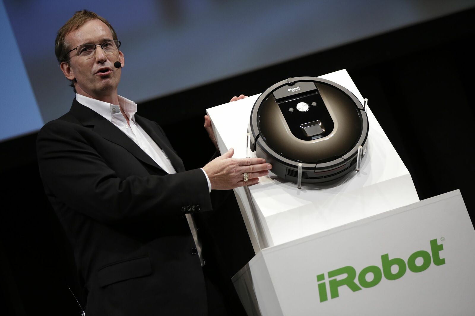 Amazon ロボット掃除機 ルンバ のirobotを買収 Jdir