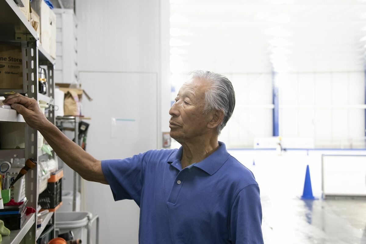 今年で86歳、現役「氷の職人」髙橋二男の軌跡、空前のスケートブーム