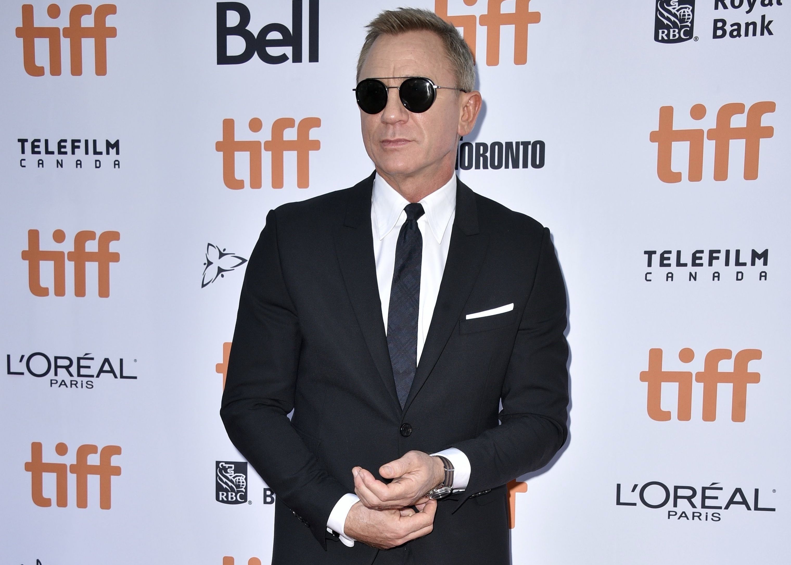 ファッションも“死角”なし？『007』ダニエル・クレイグのスーツ