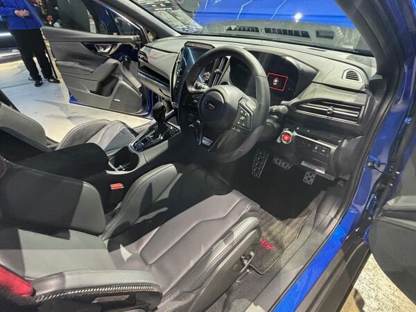 驚きのスバル「S210」！ EV時代に高性能エンジンのSTIコンプリートカー