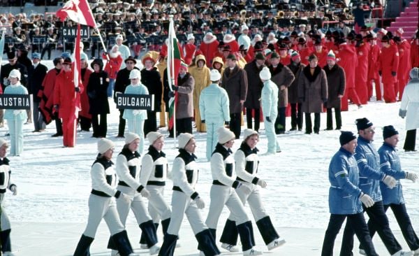 50年前の札幌冬季五輪前に行われた世論調査「驚きの中身」 「一億総中流時代」の学歴・年収・生活水準とは？(2/5) | JBpress  (ジェイビープレス)