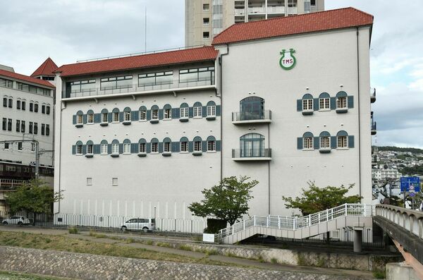 宝塚音楽学校＝兵庫県宝塚市