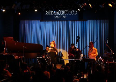 演歌からジャズ うわさの 夜のアルバム 八代亜紀と青江三奈 成功して得た自由の発露 1 3 Jbpress ジェイビープレス