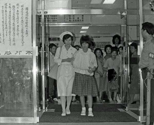 日航機墜落事故】4人の生存者の救出劇、そしてその後の人生(4/5