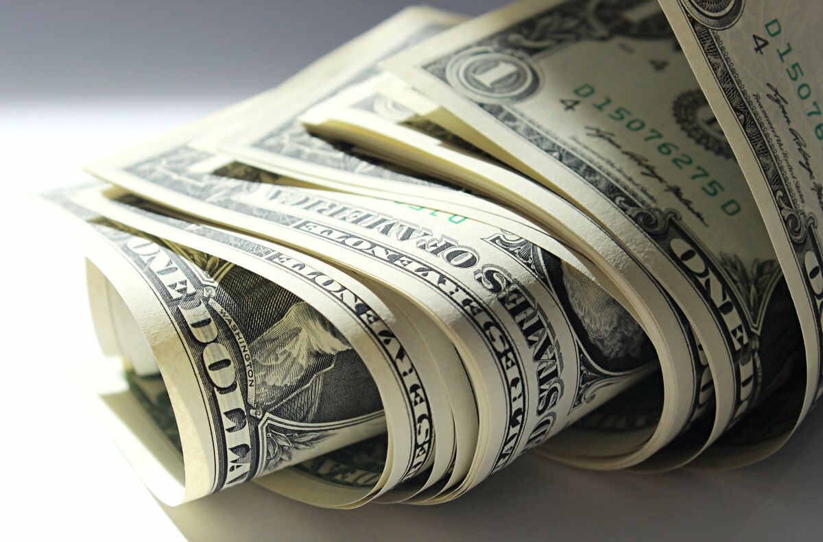 大きく毀損されたドルの信用力、基軸通貨ドルの信頼はトランプ政権でどこまで損なわれるか？ 【著者に聞く】『基軸通貨  ドルと円のゆくえを問いなおす』の土田陽介が語る、基軸通貨の3条件(1/4) | JBpress (ジェイビープレス)