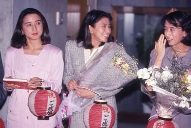 img_a20fa383cd76cb5d7878c9ea12