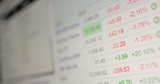 代表的な株価指数は新聞やテレビのニュースなどでも目にする機会が多い