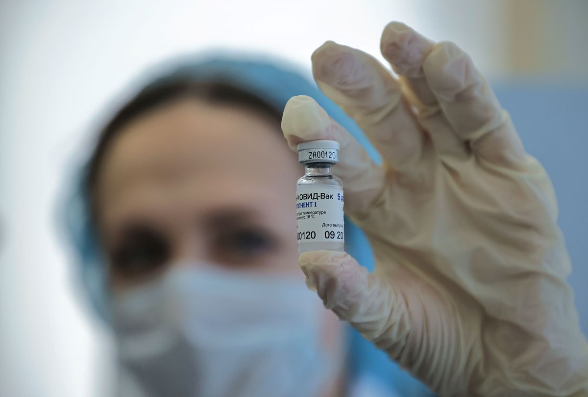 意外に良かったロシア製ワクチン「スプートニクV」　英アストラゼネカがロシア製を組み合わせた臨床試験を始める理由