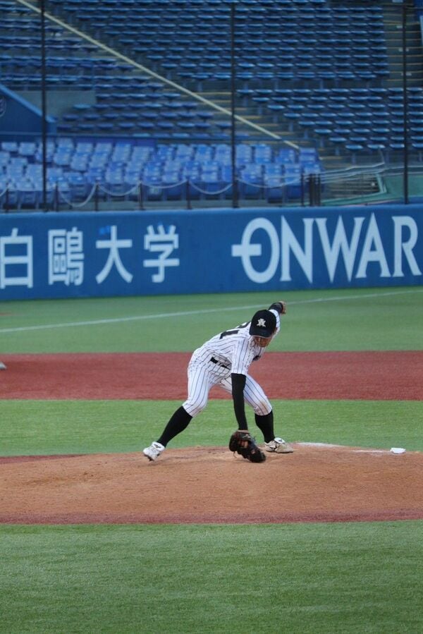 安井勇有心投手の投球フォーム