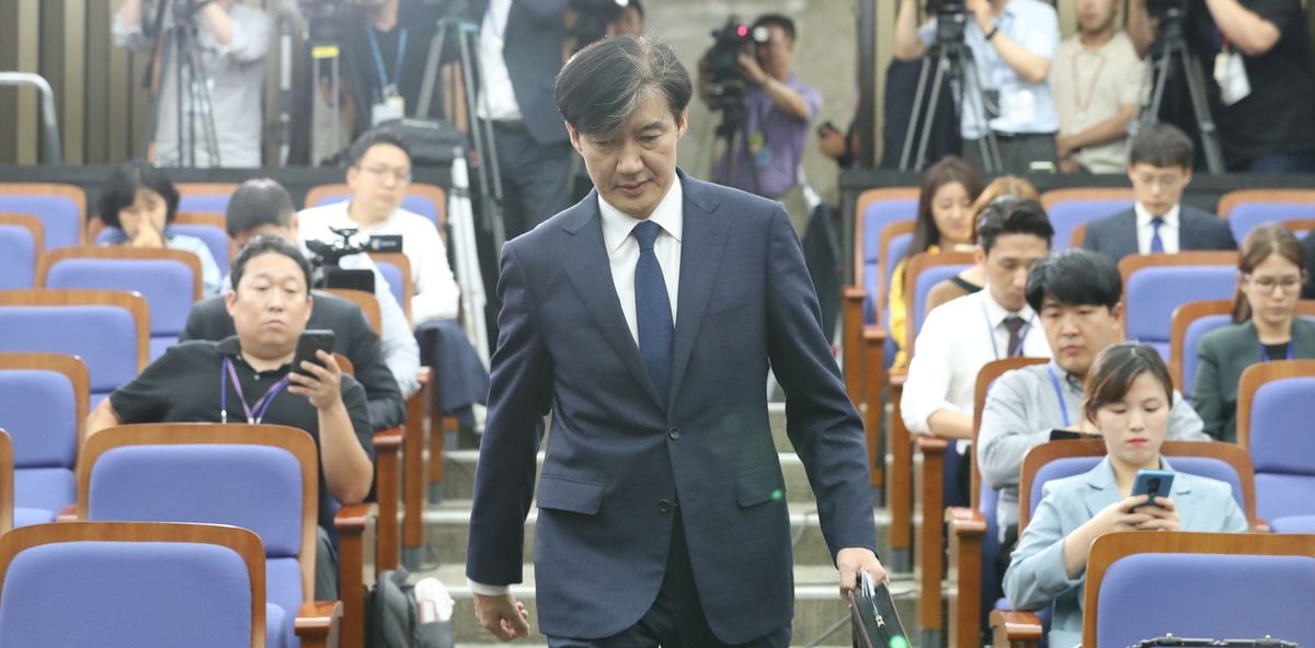 疑惑のチョ グク氏 不正より怖い 言論への圧力 釈明記者会見でも注目されなかったその 高圧的体質 1 4 Jbpress ジェイビープレス